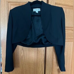A.J Bari cropped blazer